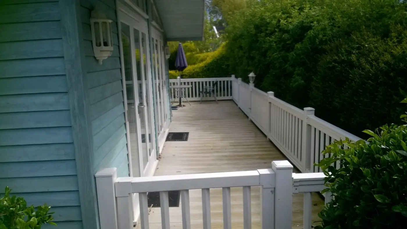slider image 1