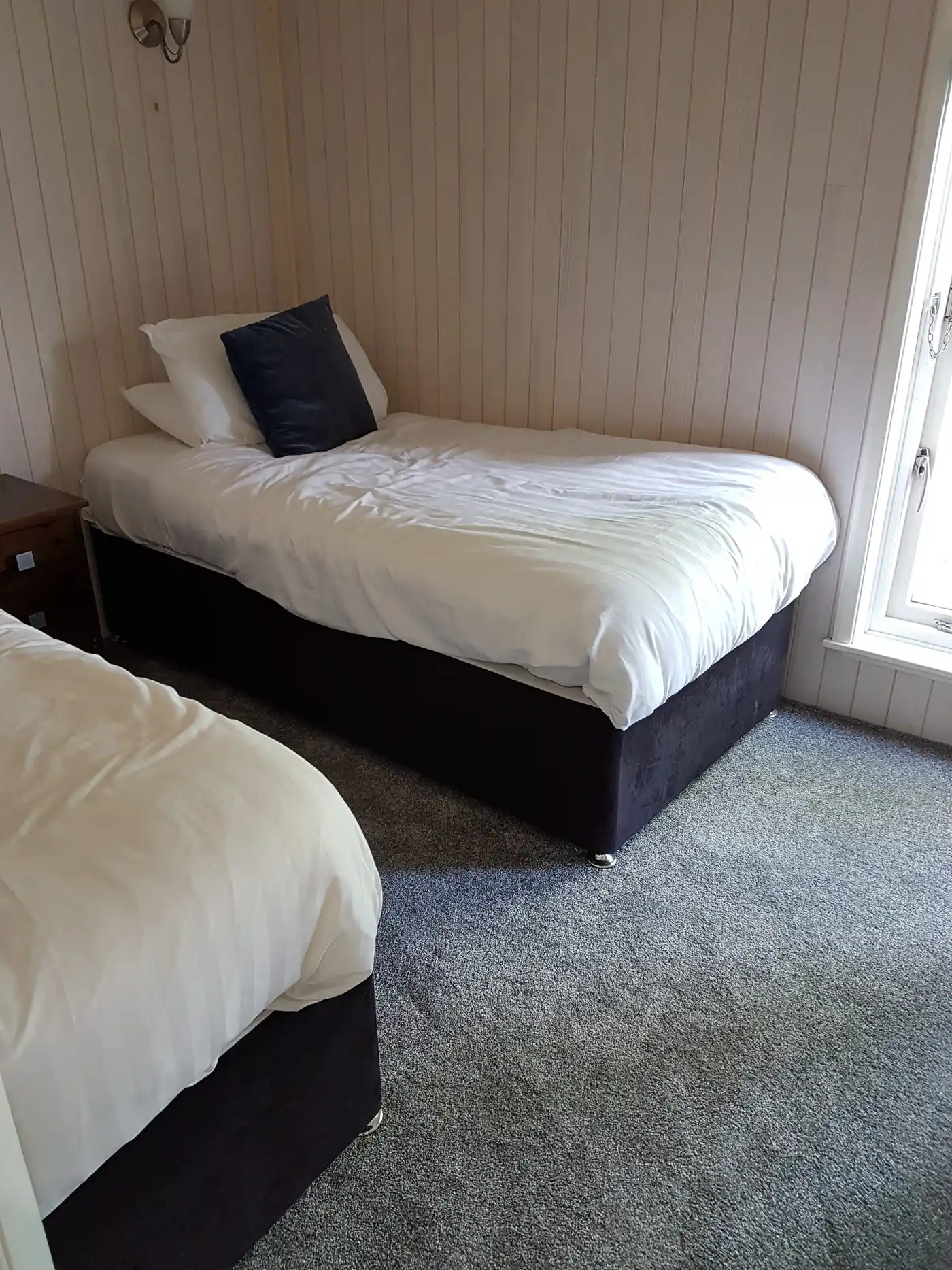 slider image 1